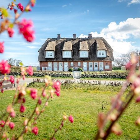 Watthues Aparthotel Morsum  Buitenkant foto